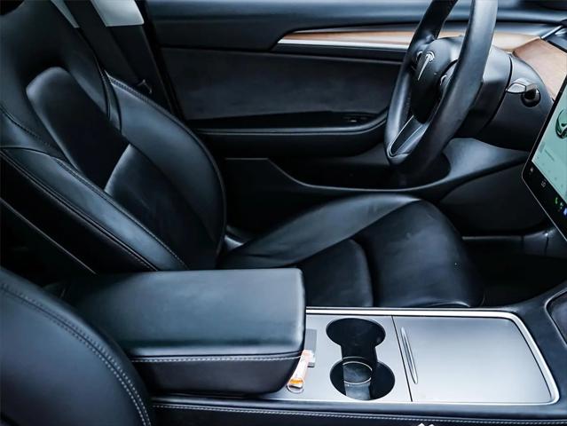 2021 Tesla Model 3 Standard Range Plus Rear-Wheel Drive