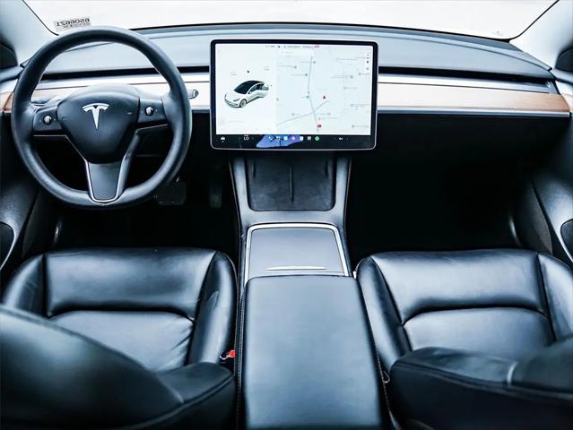 2021 Tesla Model 3 Standard Range Plus Rear-Wheel Drive