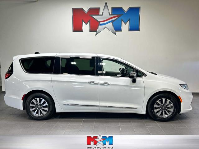 2023 Chrysler Pacifica Hybrid Limited 2023 Chrysler Pacifica Hybrid Limited