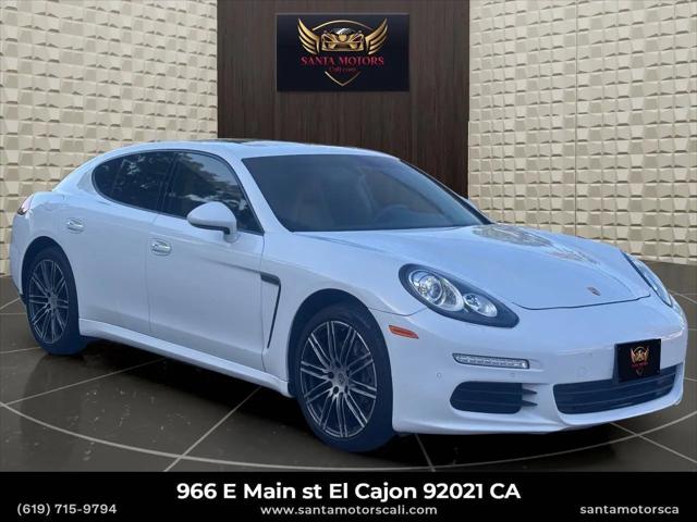 2015 Porsche Panamera 4
