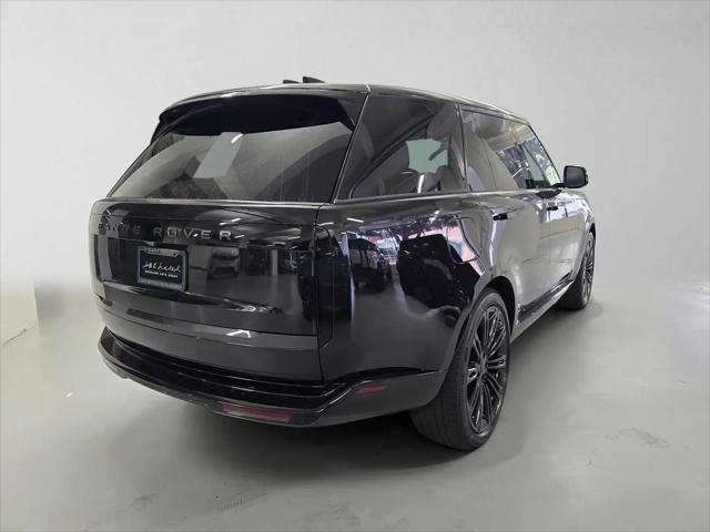 2026 Land Rover Range Rover P530 SE
