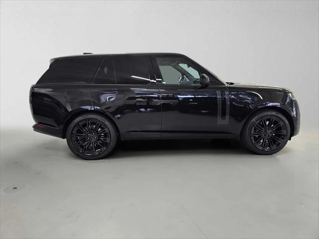 2026 Land Rover Range Rover P530 SE