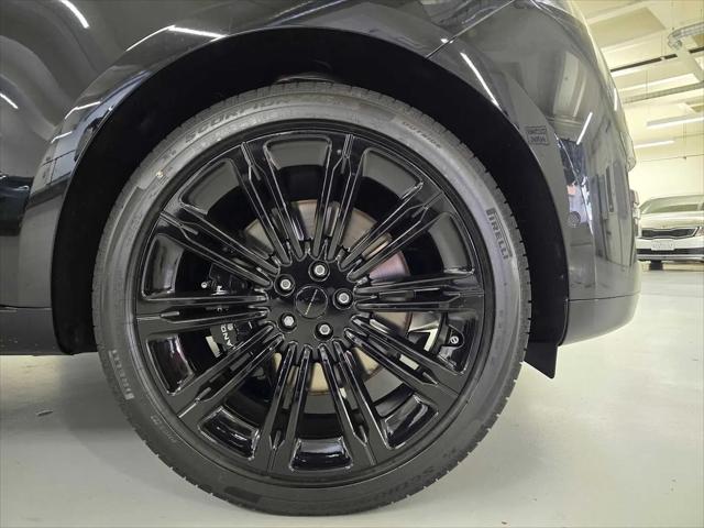 2026 Land Rover Range Rover P530 SE