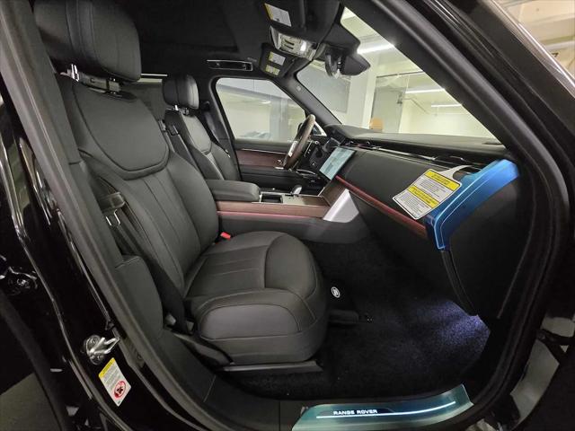 2026 Land Rover Range Rover P530 SE