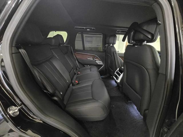 2026 Land Rover Range Rover P530 SE