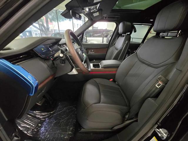 2026 Land Rover Range Rover P530 SE