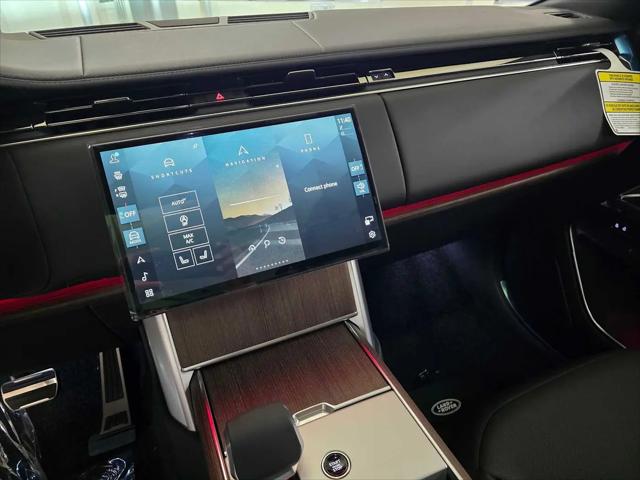 2026 Land Rover Range Rover P530 SE