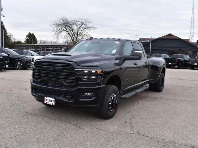 2026 RAM Ram 3500 RAM 3500 LARAMIE CREW CAB 4X4 8 BOX