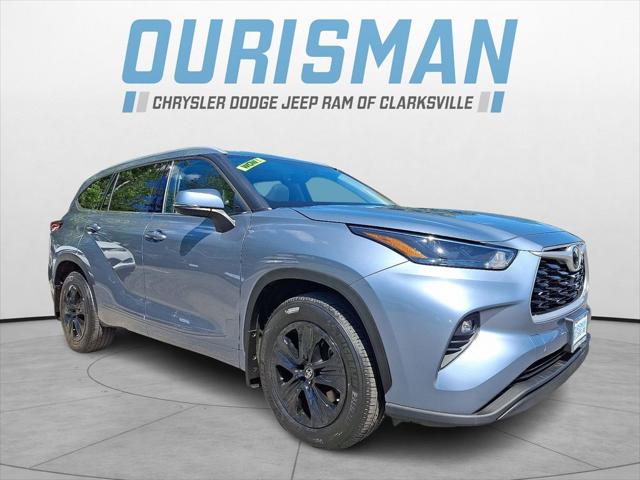 2022 Toyota Highlander XLE 2022 Toyota Highlander XLE
