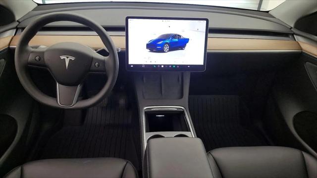 2024 Tesla Model Y Long Range Dual Motor All-Wheel Drive