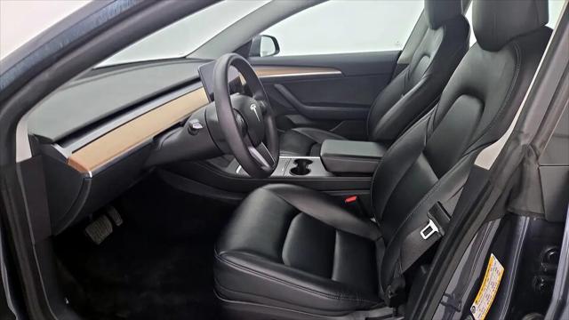 2021 Tesla Model 3 Standard Range Plus Rear-Wheel Drive