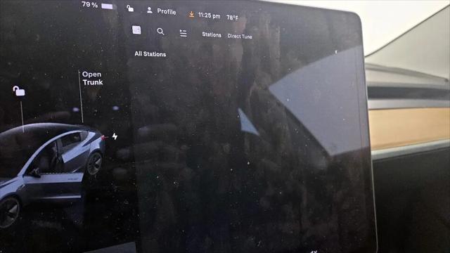 2021 Tesla Model 3 Standard Range Plus Rear-Wheel Drive