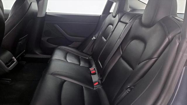 2021 Tesla Model 3 Standard Range Plus Rear-Wheel Drive