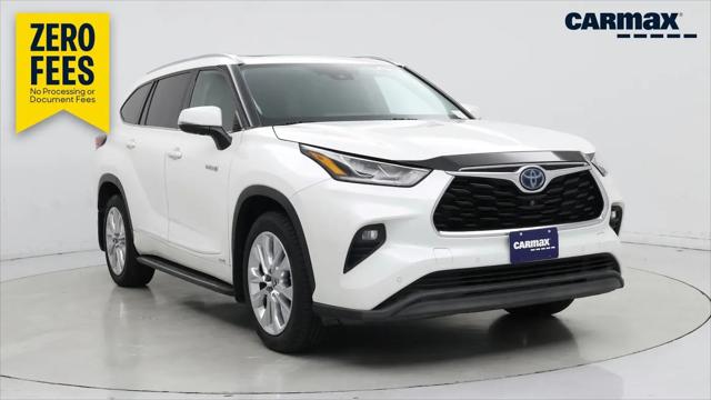 2020 Toyota Highlander Hybrid Limited for sale in Fresno, CA