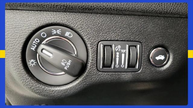 2022 Chrysler 300 S