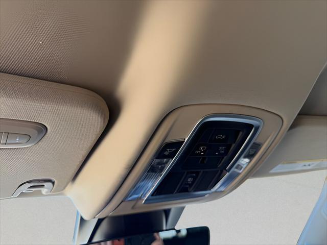 2021 Ram 1500 Laramie Crew Cab 4x4 5'7" Box