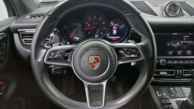2021 Porsche Macan Macan