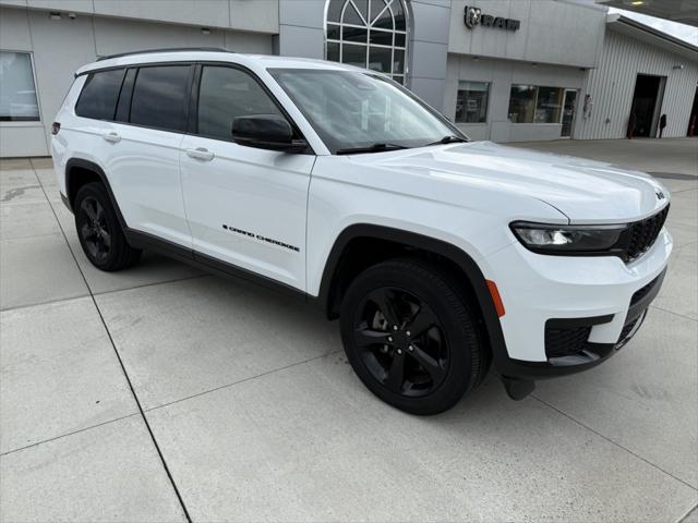 2023 Jeep Grand Cherokee L Altitude 4x4 for sale in Kimball, MN