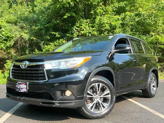 2016 Toyota Highlander XLE V6 for sale in Hanover, MA