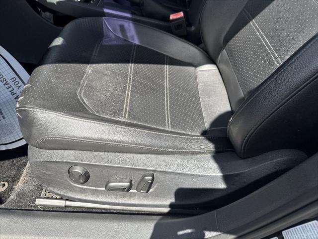 2015 Volkswagen Passat 1.8T Wolfsburg Edition