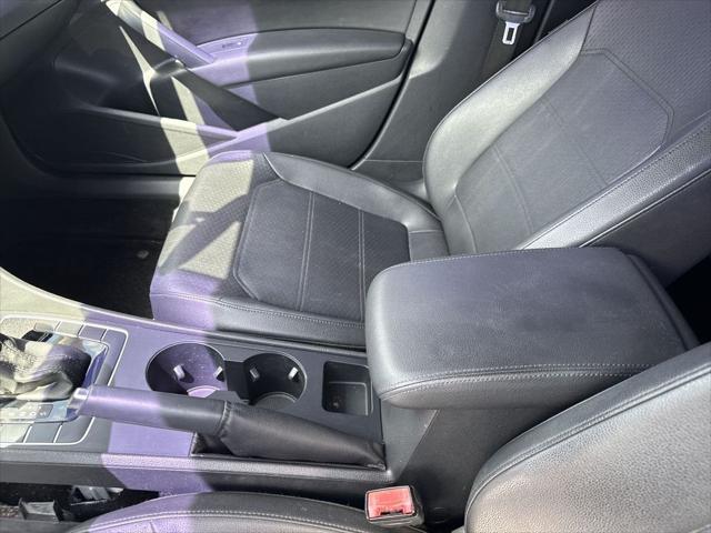 2015 Volkswagen Passat 1.8T Wolfsburg Edition