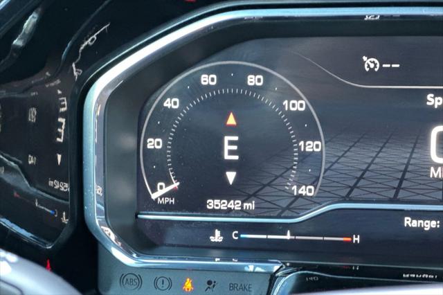 2025 GMC Sierra 1500 4WD Crew Cab Short Box SLT