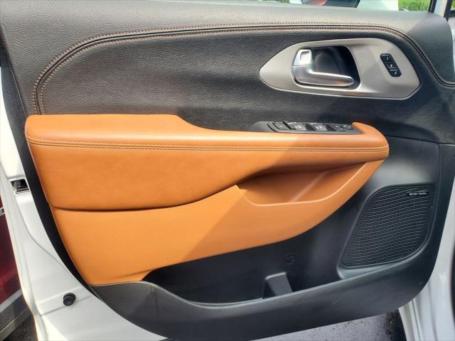 2024 Chrysler Pacifica Pinnacle