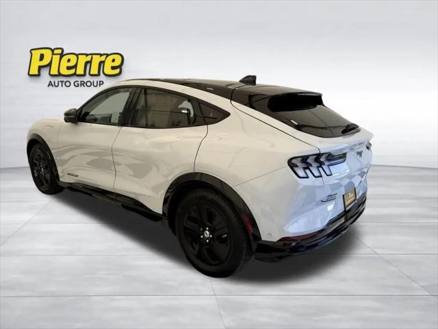 2023 Ford Mustang Mach-E California Route 1