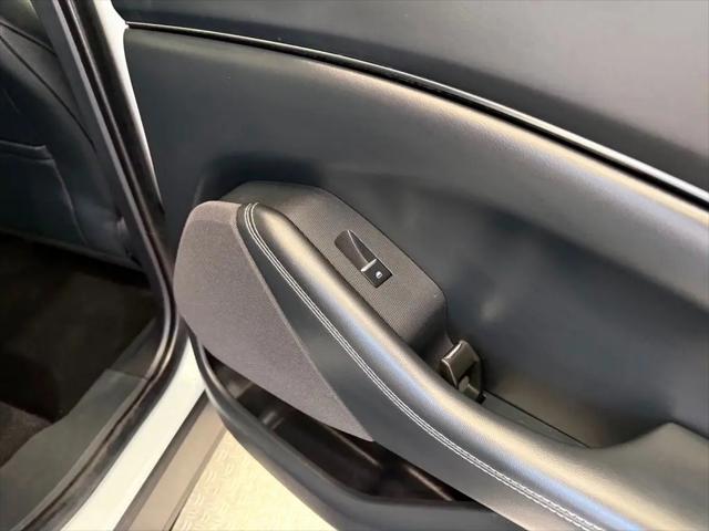 2023 Ford Mustang Mach-E California Route 1