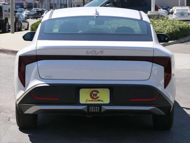 2025 Kia K4 LXS