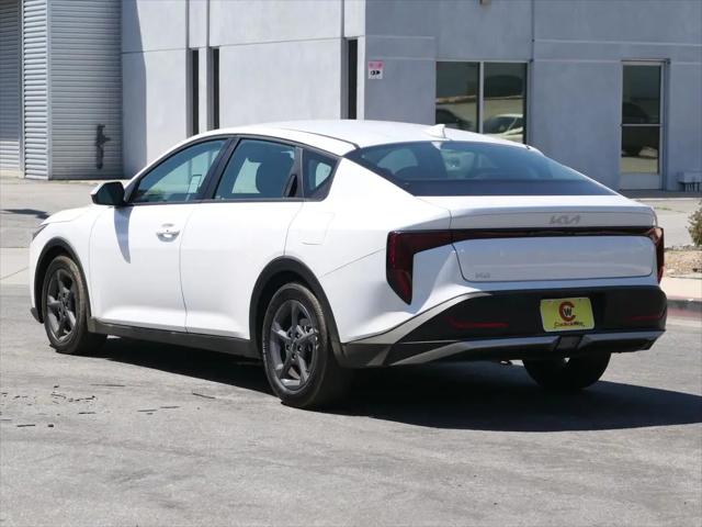 2025 Kia K4 LXS