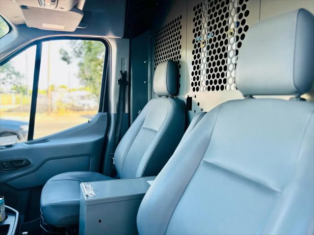 2017 Ford Transit T-250