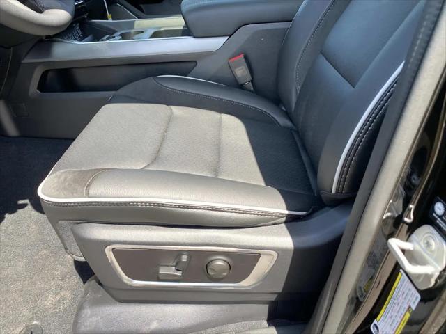 2026 Ram 1500 Laramie Crew Cab 4x4 5'7" Box