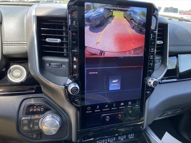 2026 Ram 1500 Laramie Crew Cab 4x4 5'7" Box