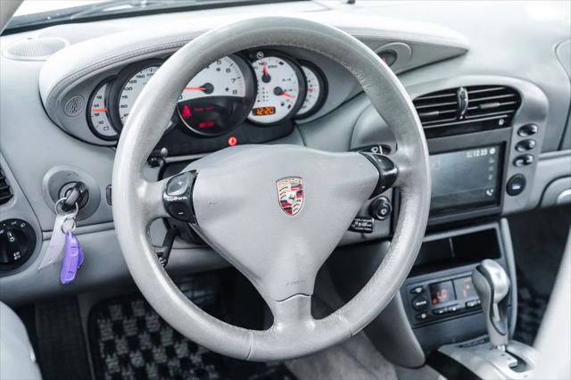 2003 Porsche 911 Carrera