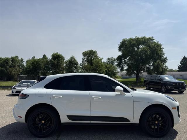 2023 Porsche Macan T