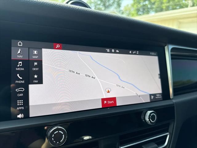 2023 Porsche Macan T
