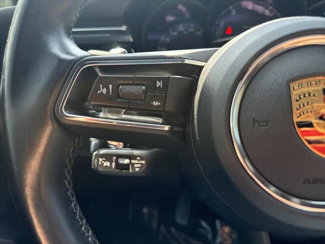2023 Porsche Macan T