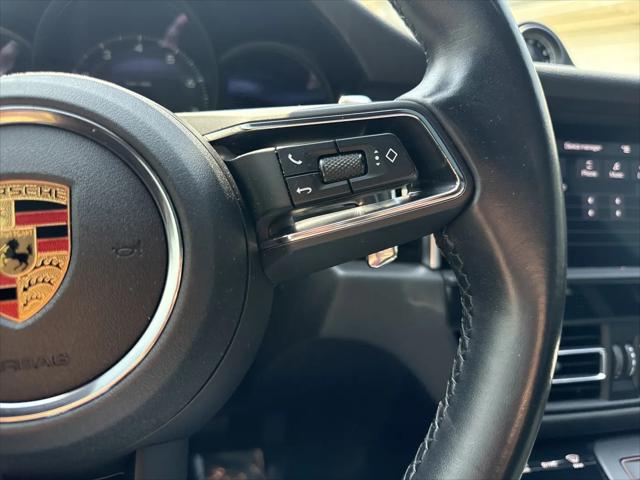 2023 Porsche Macan T