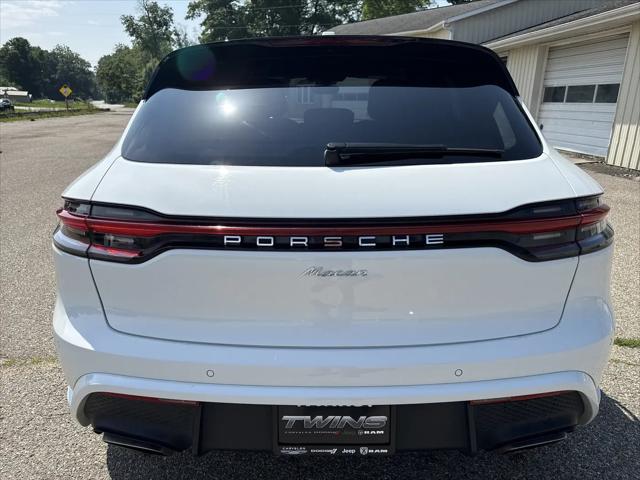 2023 Porsche Macan T