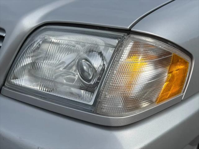2002 Mercedes-Benz 500 SL 500