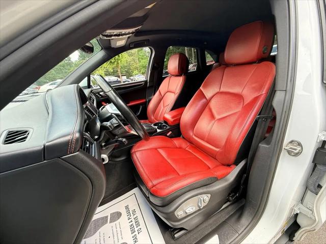 2017 Porsche Macan S