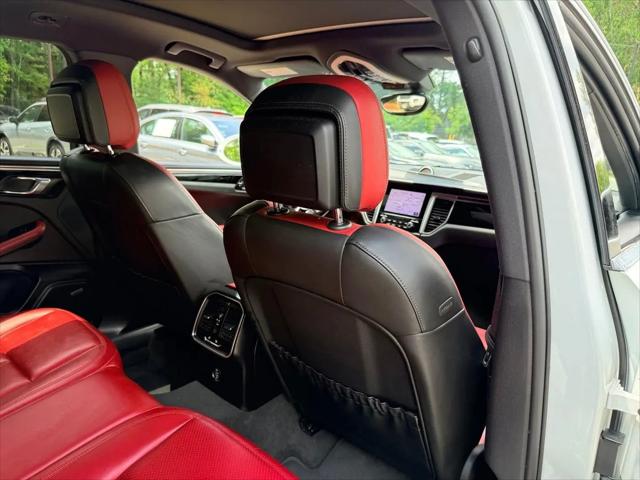 2017 Porsche Macan S