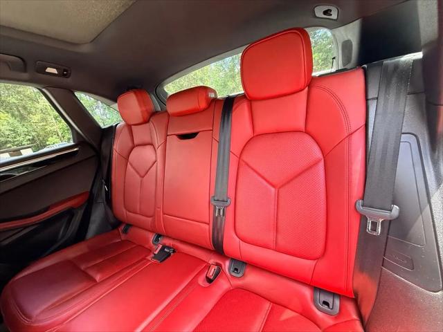 2017 Porsche Macan S