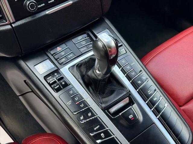 2017 Porsche Macan S