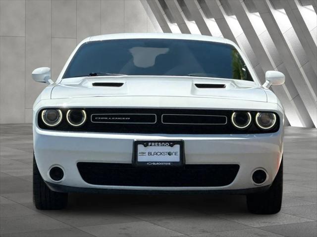 2016 Dodge Challenger SXT