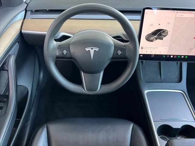 2021 Tesla Model 3 Standard Range Plus Rear-Wheel Drive