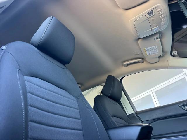 2024 Ford Edge SE