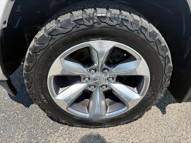 2019 Ram 1500 Limited Crew Cab 4x4 57 Box