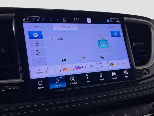 2021 Chrysler Pacifica Touring L